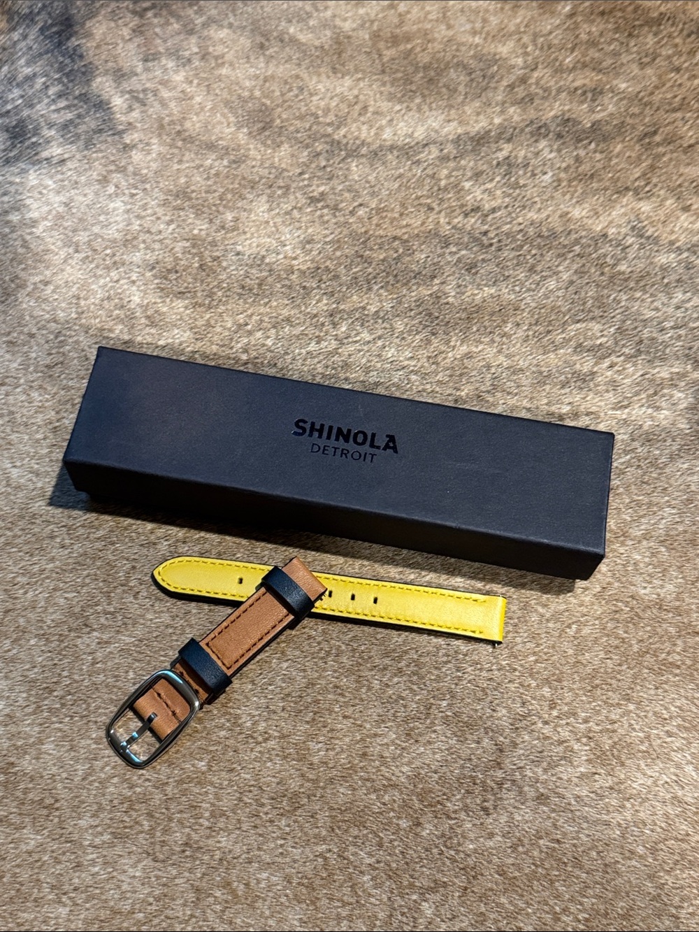 Shinola Two-Tone Leather Watch Strap in Yellow and Brown. Navy bands.